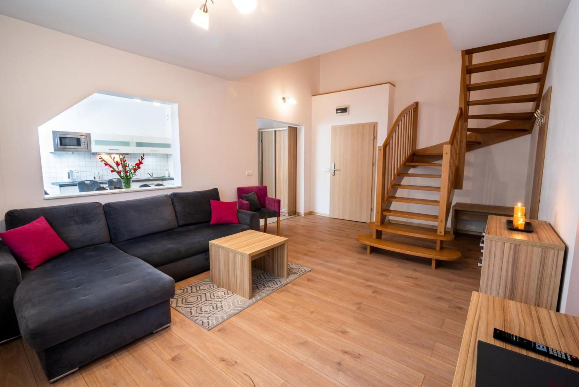 שצ'קלארסקה פוראובה Malina Apartamenty מראה חיצוני תמונה