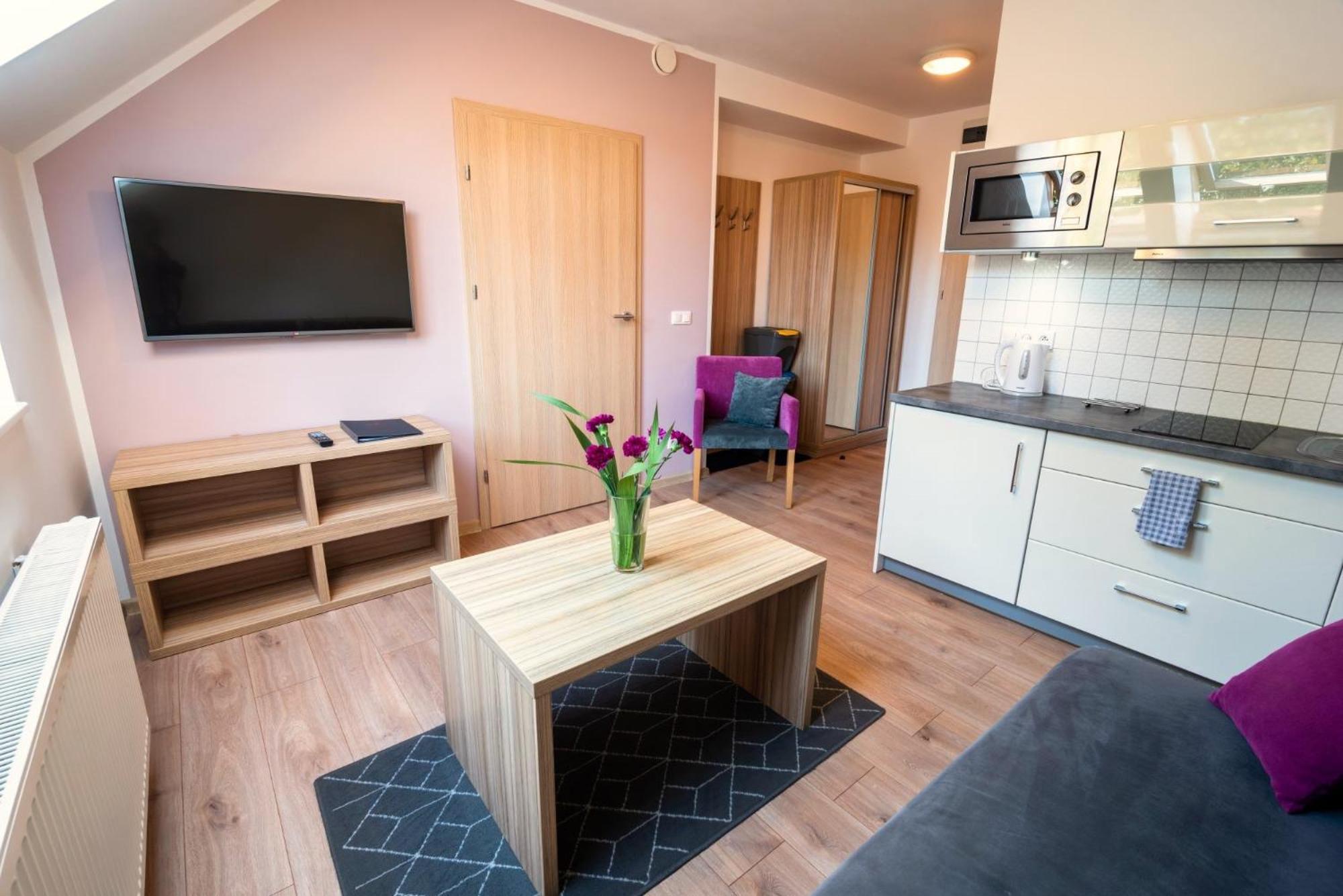 שצ'קלארסקה פוראובה Malina Apartamenty מראה חיצוני תמונה