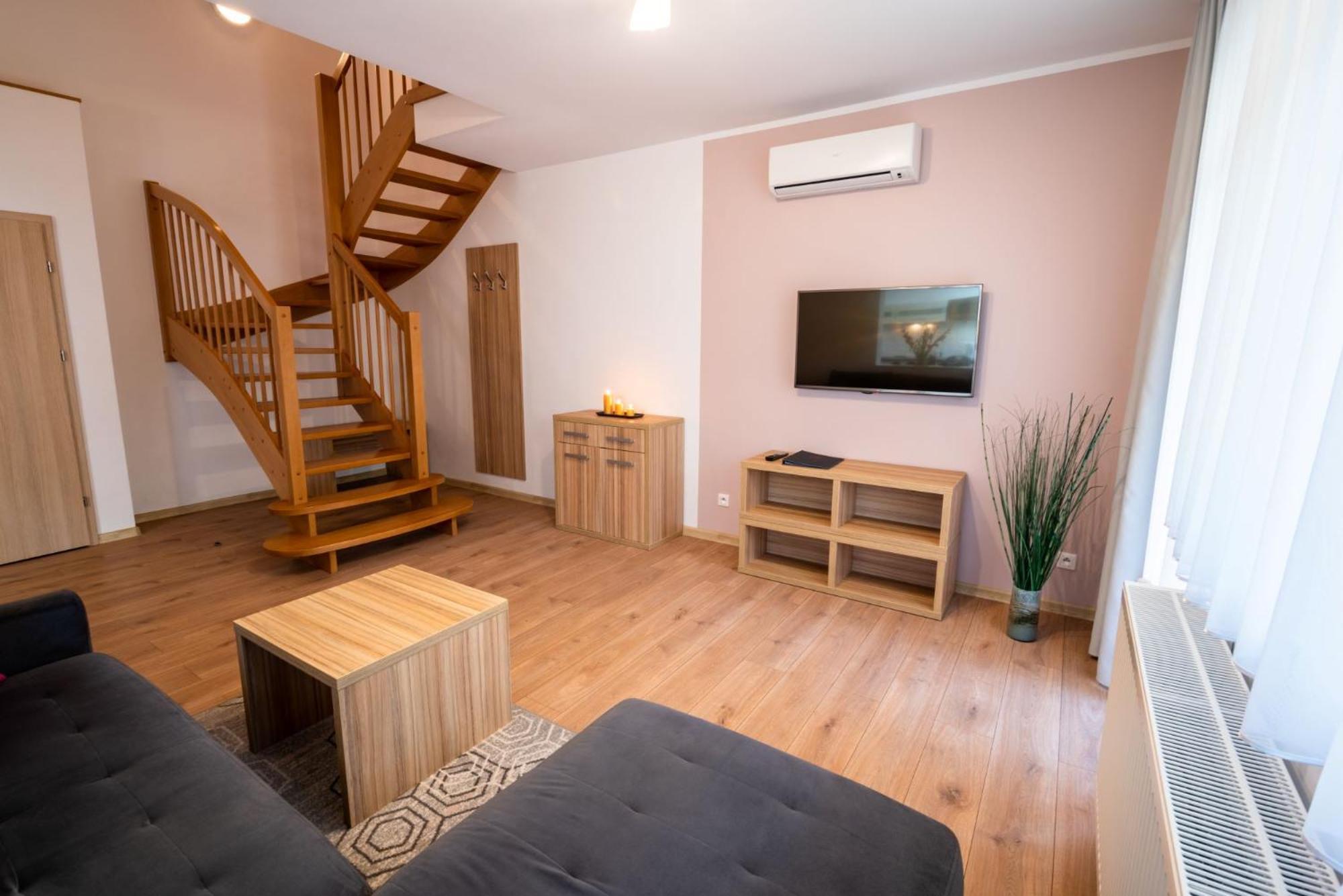 שצ'קלארסקה פוראובה Malina Apartamenty חדר תמונה