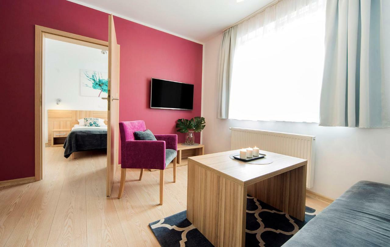 שצ'קלארסקה פוראובה Malina Apartamenty מראה חיצוני תמונה